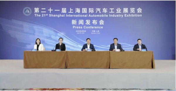 宏益配资 2025上海车展前瞻：超百款新车首发，近千家公司参展，智驾供应商走到“台前”